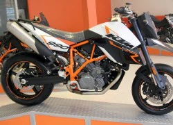 KTM mở showroom đầu tiên tại Việt Nam