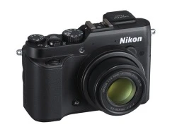 Máy ảnh Nikon Coolpix P7800, bình mới rượu cũ