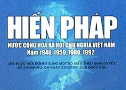 Một số vấn đề lý luận và thực tiễn về việc không thành lập Hội đồng Hiến pháp ở Việt Nam