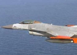 Mỹ lần đầu thử nghiệm chiến đấu cơ F-16