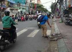 Nghệ sĩ cải lương bị cướp kéo lê trên phố