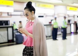 Ngọc Trinh, Lý Nhã Kỳ đồng loạt diện street style kín đáo