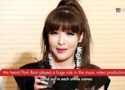 Park Bom lộ cằm méo mó