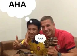 Podolski làm clip vui nhộn có &#8216;Running man&#8217;