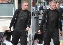 Rooney tay xách nôi đi ăn trưa với vợ