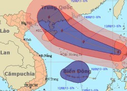 "Siêu bão" đang hoành hành ở Đông Bắc Biển Đông