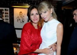 Taylor Swift đọ sắc cùng thần tượng Julia Roberts