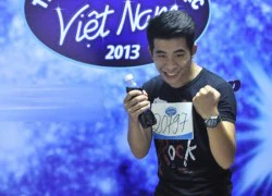 Thầy giáo hotboy 'gây sốt' vòng sơ khảo Vietnam Idol 2013