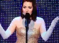 Thí sinh thoát y trên gameshow ăn khách ở Anh