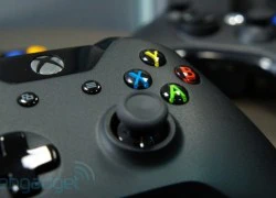 Xbox One hỗ trợ tới 8 tay cầm, gấp đôi PS4