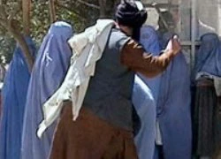 Afghanistan: Bị chém đầu vì dám yêu trái phép