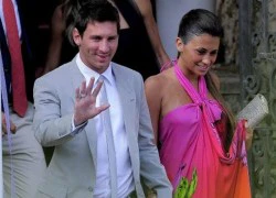 Antonella Rocuzzo tiếp tục &#8220;nịnh nọt&#8221; Messi trên mạng