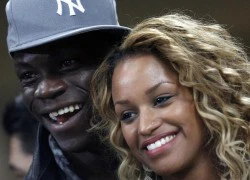 Balotelli quay lại với người yêu cũ Fanny