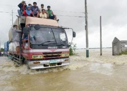 Bão Nari tàn phá Philippines, 13 người chết