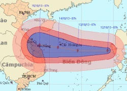 Bão số 11 giật cấp 14, tiến vào biển Đông