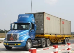 Bắt đầu cấp phù hiệu xe container