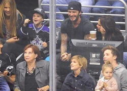 Becks và công chúa nhỏ quấn quýt không rời