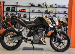 Cận cảnh xe mô tô KTM Duke 200