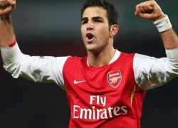 Cesc &#8220;tẽn tò&#8221; với fan Arsenal vì nhầm lẫn