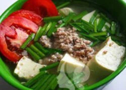 [Chế biến] - Canh đậu thịt nấu hẹ