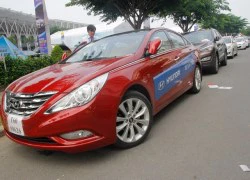 Đại lý Hyundai tổ chức lái thử xe 'chui' ở VMS 2013