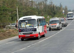 Đông nghịt người đổ về nơi an táng Đại tướng