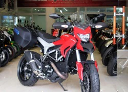 Ducati Hyperstrada đầu tiên tại Việt Nam