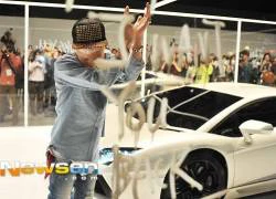 G-Dragon khoe siêu xe Lamborghini hơn 12 tỷ đồng