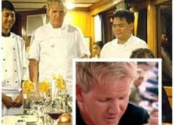 Gordon Ramsay ăn nhện ở Campuchia