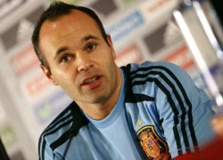 Iniesta nghẹn ngào trước ngày về thăm quê cũ