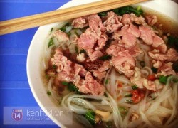 Lang thang phố đêm Hà Nội ăn phở gánh