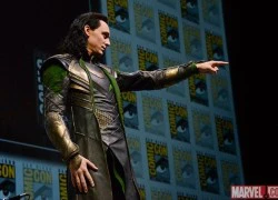 Loki (Tom Hiddleston) tự hào khoe tài đóng cảnh hành động