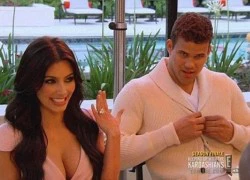 Nhẫn đính hôn của Kim Kardashian bán với giá 16,5 tỷ đồng