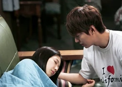 Park Shin Hye ngủ ngon lành trên tay Lee Min Ho