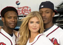 Siêu mẫu áo tắm Kate Upton chê bóng bầu dục, mê bóng chày