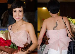 Uyên Linh lấp ló hình xăm 'khủng' tại liveshow Thu Phương