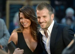 Van der Vaart hết đường về với vợ cũ