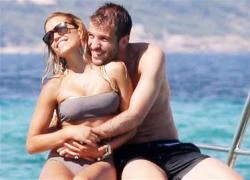 Vợ cũ Van der Vaart được chia 4,5 triệu euro