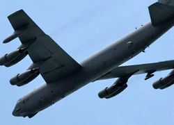 B-52 Mỹ thách thức Trung Quốc ở Hoa Đông