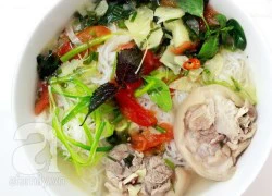 [Chế biến] - Bún chân giò