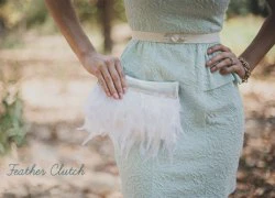 Clutch lông vũ điệu đà, nữ tính