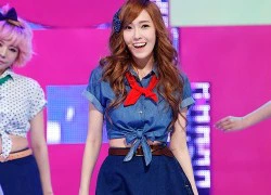 Jessica (SNSD) bị an ninh xô ngã ở sân bay Hong Kong