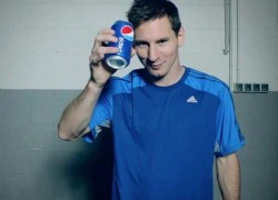 Messi đánh bại Ronaldo nhưng thua Federer