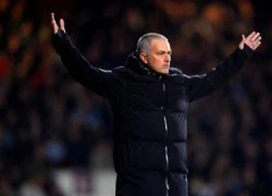 Mourinho "tự sướng" vì... kiểu đầu mới của mình