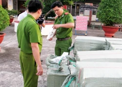 Nâng mức thưởng người tố giác hành vi buôn lậu thuốc lá