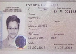 Snowden tuồn cho báo chí 200.000 tài liệu mật