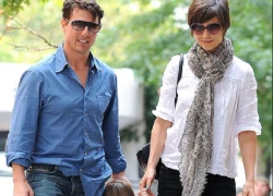 Tom Cruise muốn quay lại với Katie Holms