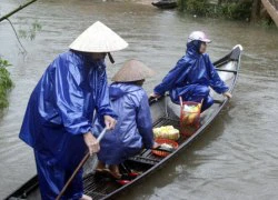 Xử lý nghiêm khắc vụ tổ chức tiệc tùng trong lũ