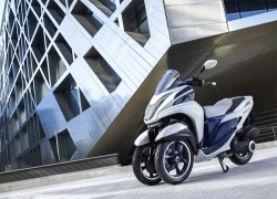 Yamaha trình làng scooter 3 bánh đầu tiên