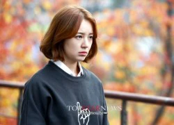 Yoon Eun Hye trẻ trung đáng yêu hẳn nhờ &#8220;xuống tóc&#8221;